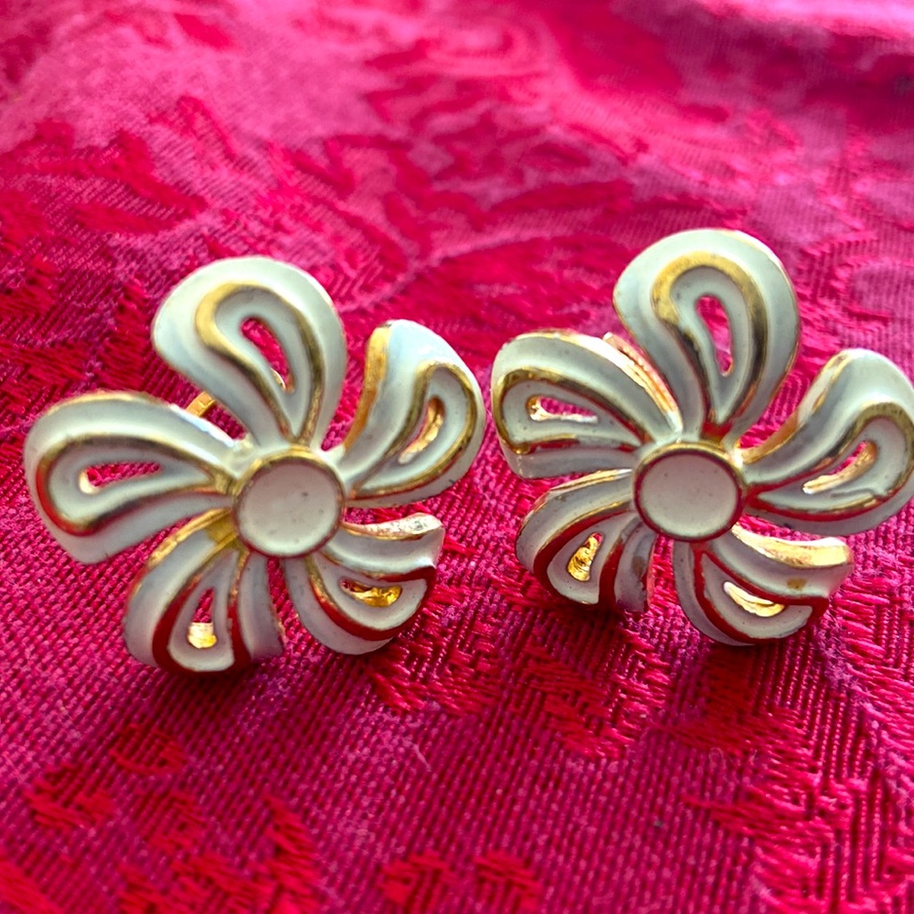 Vintage 50s Signed CORO Enamel Flowers Clip ON Earrings